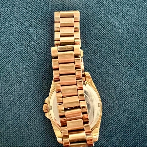 Authentic Michael Kors watch - Picture 4 of 4